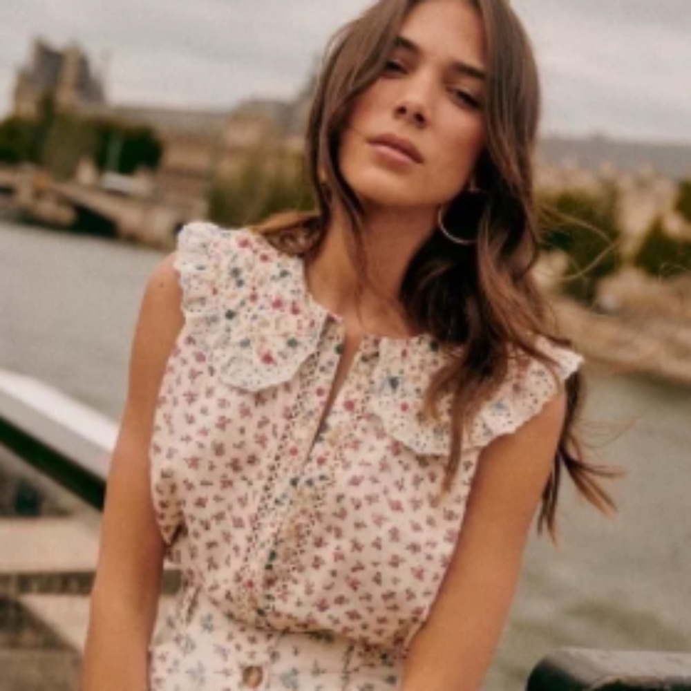 Sezane Susan blouse with collar lace removed
